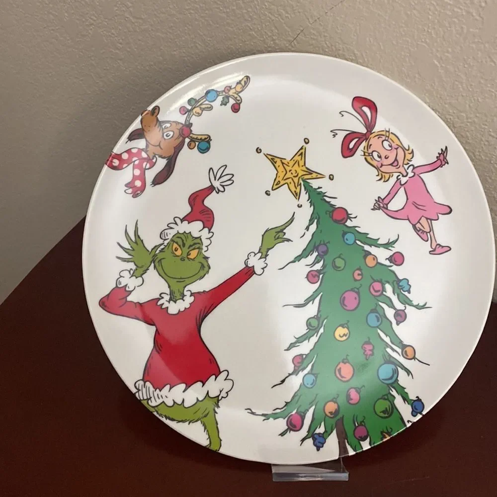 🎄🎁 set of 4 Grinch, Max & Cindy Lou Who Plate